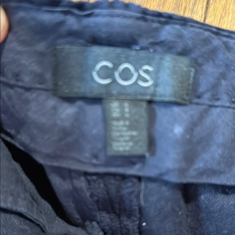 COS wide leg corduroy trousers - Picture 2 of 6